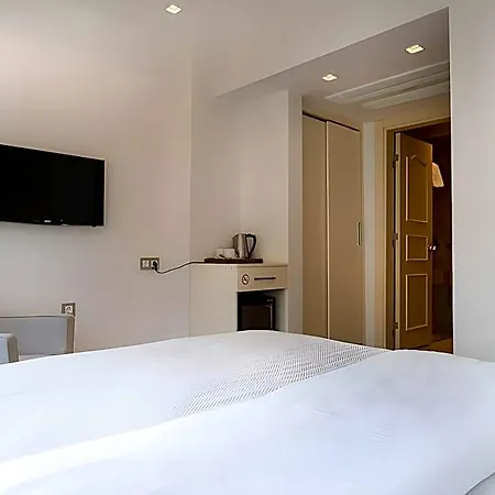 Rooms365