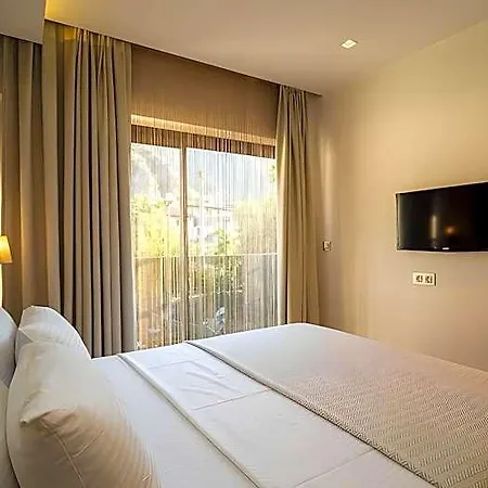 Rooms365 Hotel *
