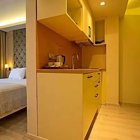 Hotel Rooms365